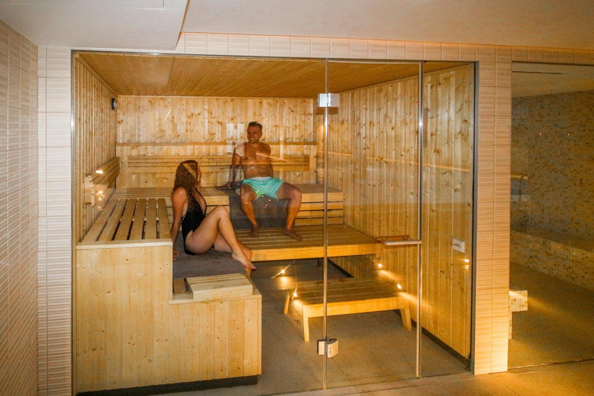 Apartahotel Duva &